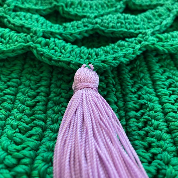 Handwoven Clutch - Picture 2 of 3